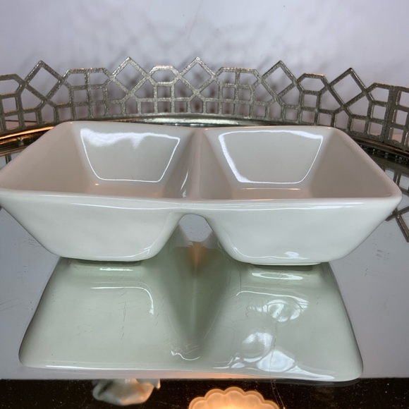 Rae Dunn Divided Dish Bowl Serving #M045 - Picture 5 of 5